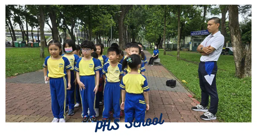 Tiết học ngoài công viên 2024 – khối 1