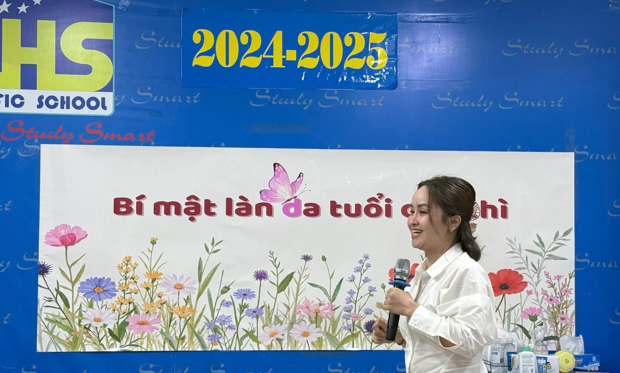 BÍ MẬT LÀN DA TUỔI DẬY THÌ