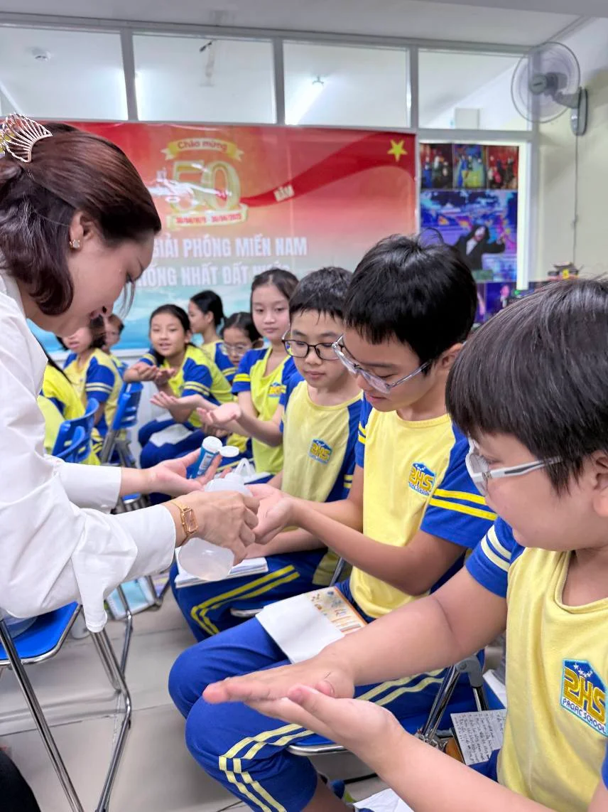 BÍ MẬT LÀN DA TUỔI DẬY THÌ