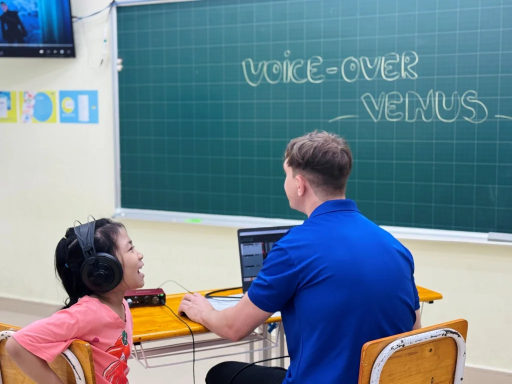 Lồng tiếng cùng lớp Venus: Vui nhộn và đáng yêu hết nấc!