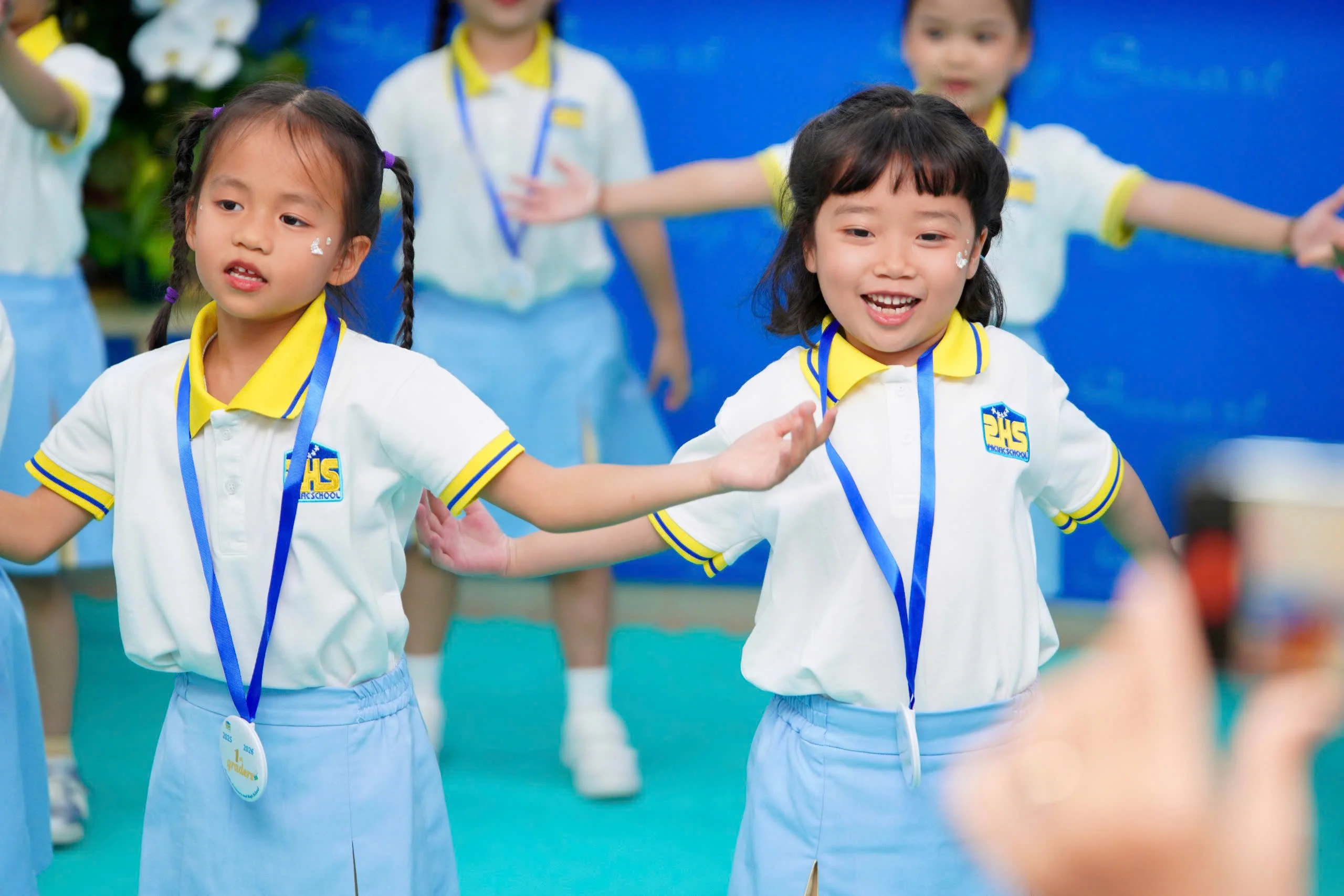 LỄ ĐÓN HỌC SINH LỚP MỘT - TRUYỀN THỐNG 1-0-2 CHỈ CÓ Ở PHS
