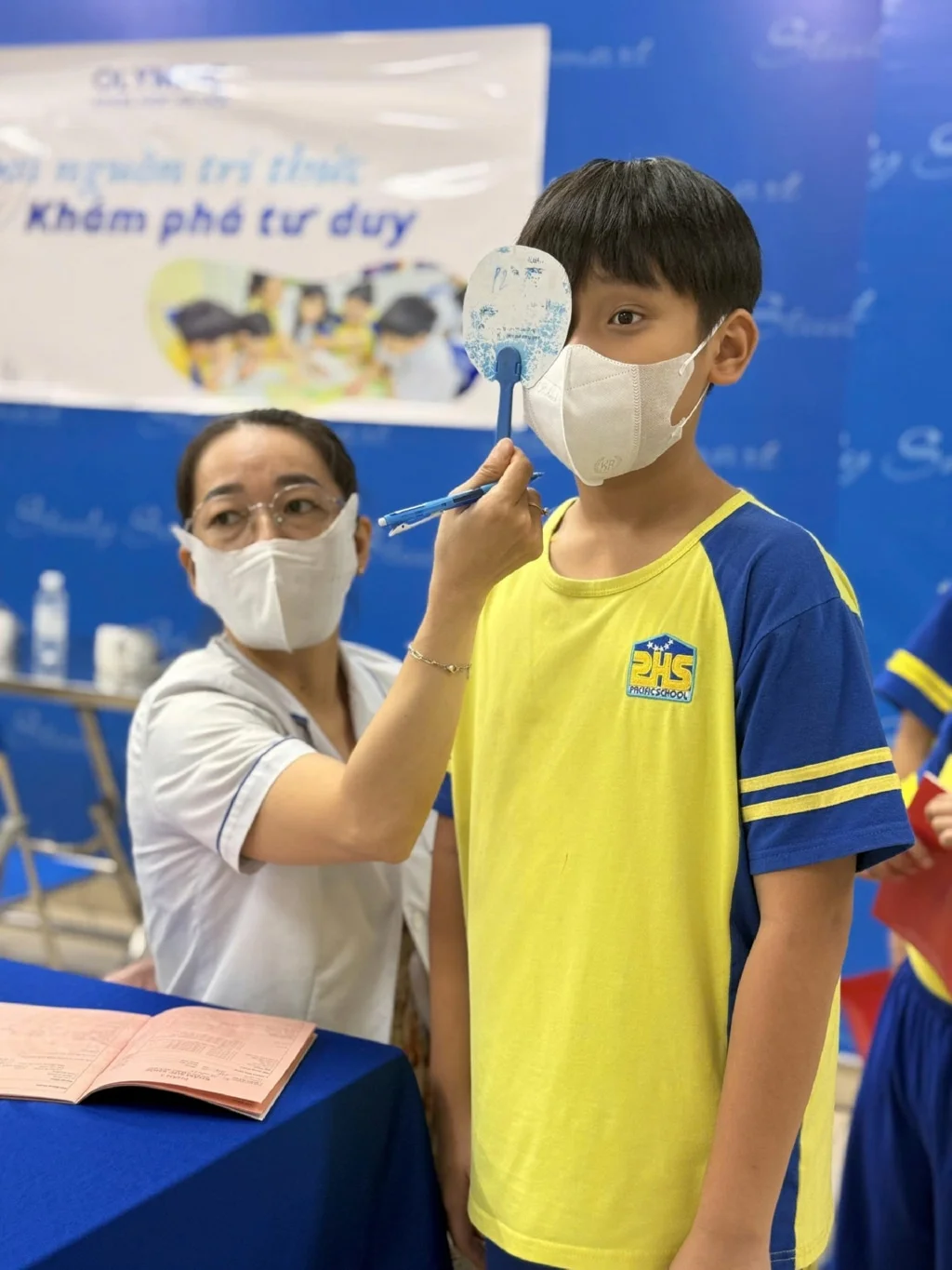 4 BÍ QUYẾT BẢO VỆ SỨC KHỎE HỌC ĐƯỜNG TẠI PHS