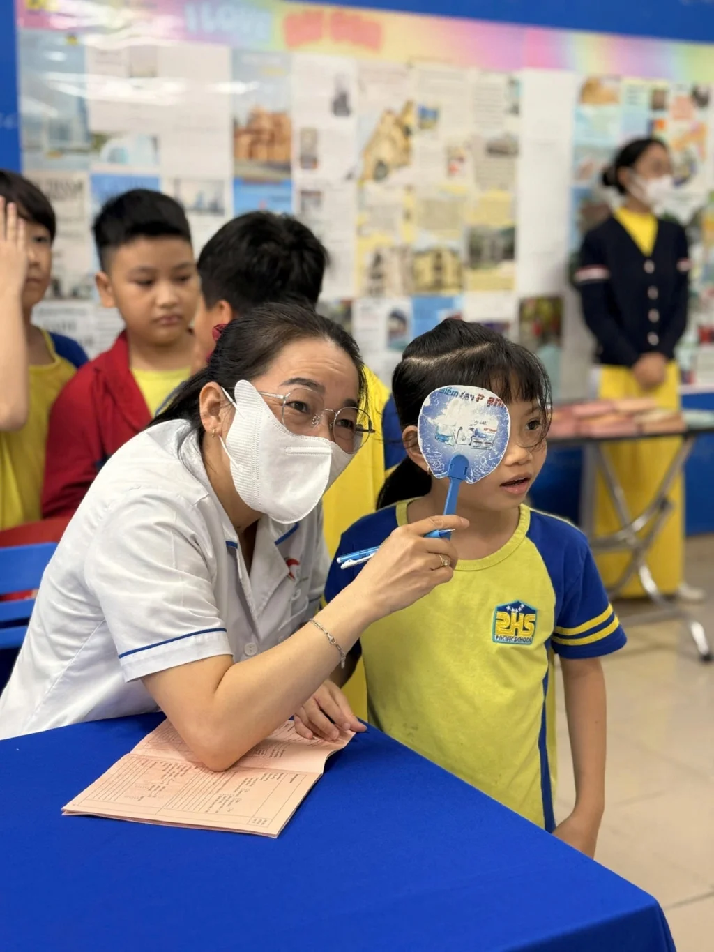 4 BÍ QUYẾT BẢO VỆ SỨC KHỎE HỌC ĐƯỜNG TẠI PHS