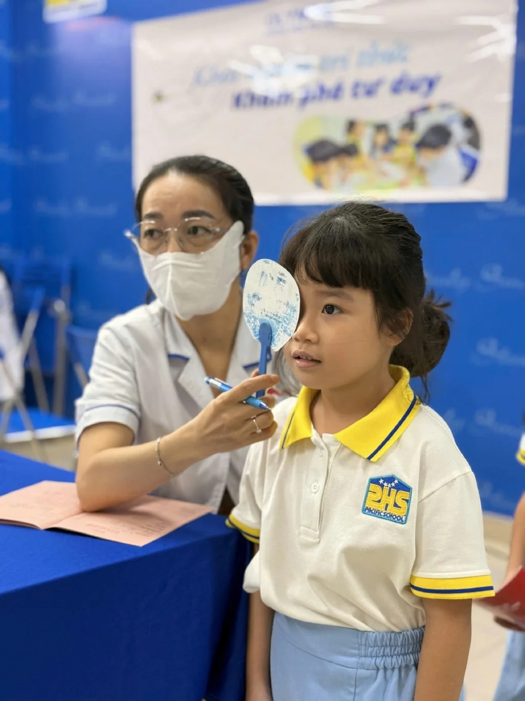 4 BÍ QUYẾT BẢO VỆ SỨC KHỎE HỌC ĐƯỜNG TẠI PHS