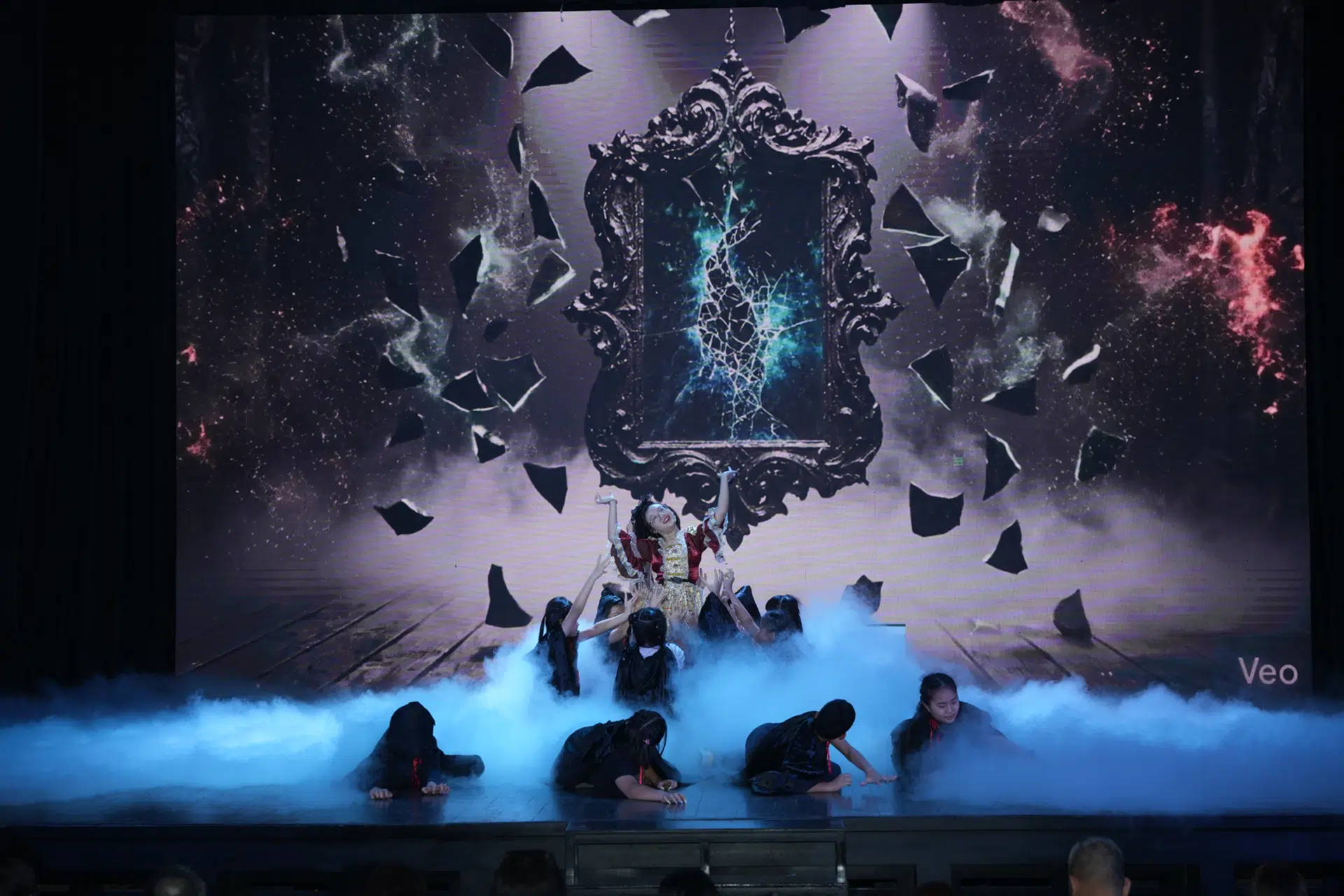 BẠCH TUYẾT 7 CHÚ LÙN