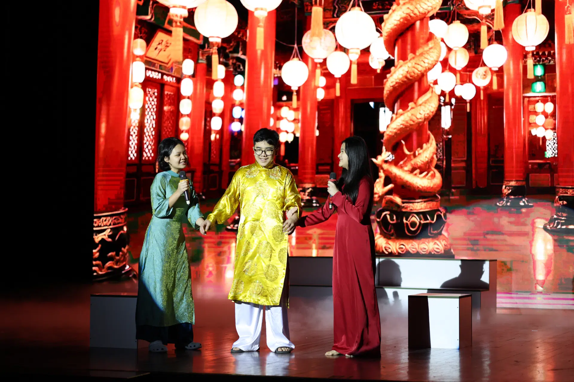 KỊCH THẠCH SANH - LÝ THÔNG - KHỐI 9