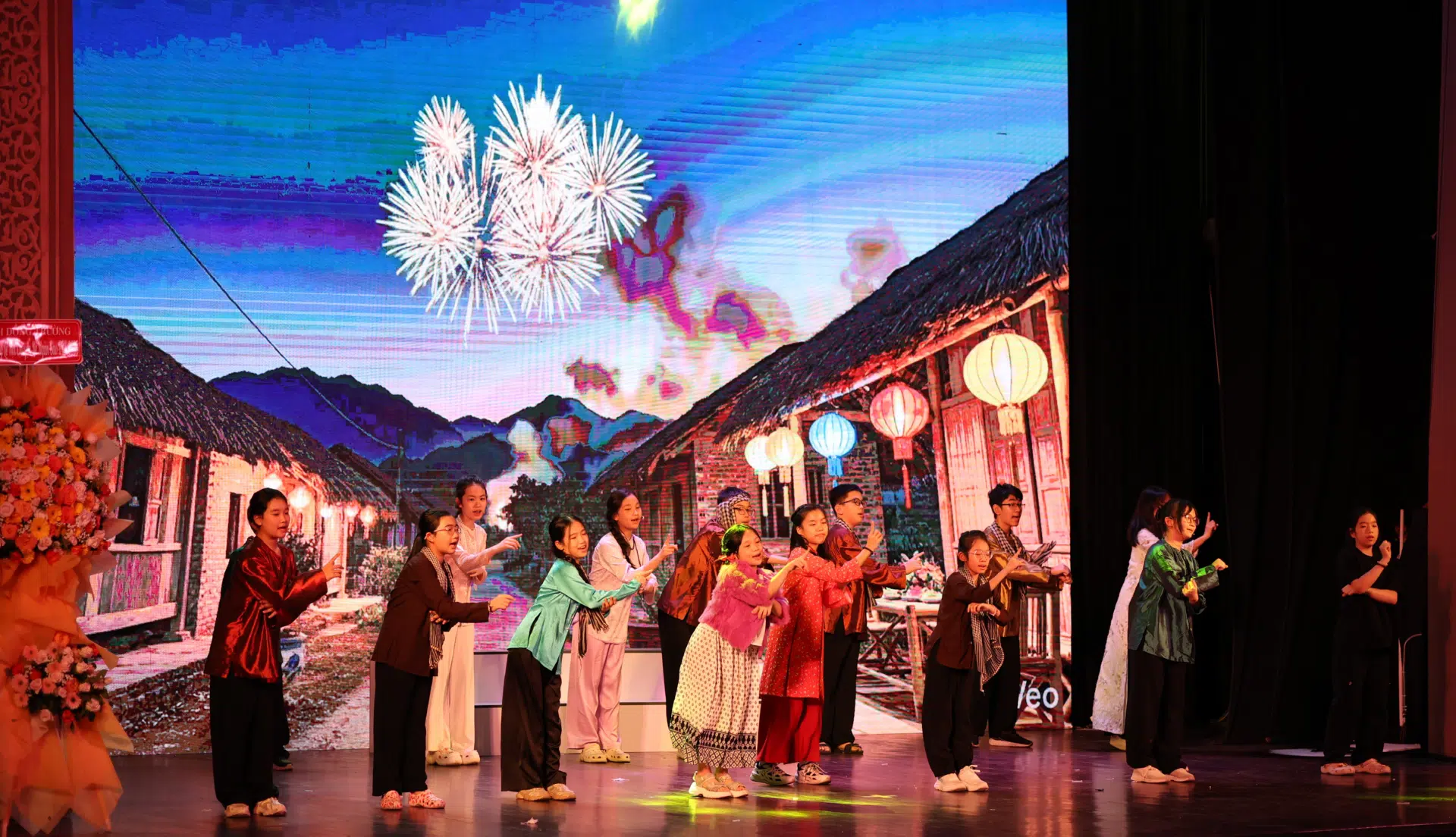 LỚP 6 – ĂN KHẾ TRẢ VÀNG