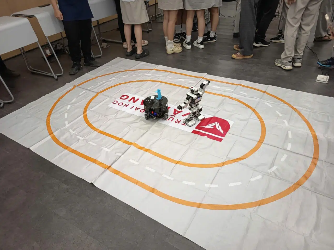 PHS LÀM CHỦ CÔNG NGHỆ