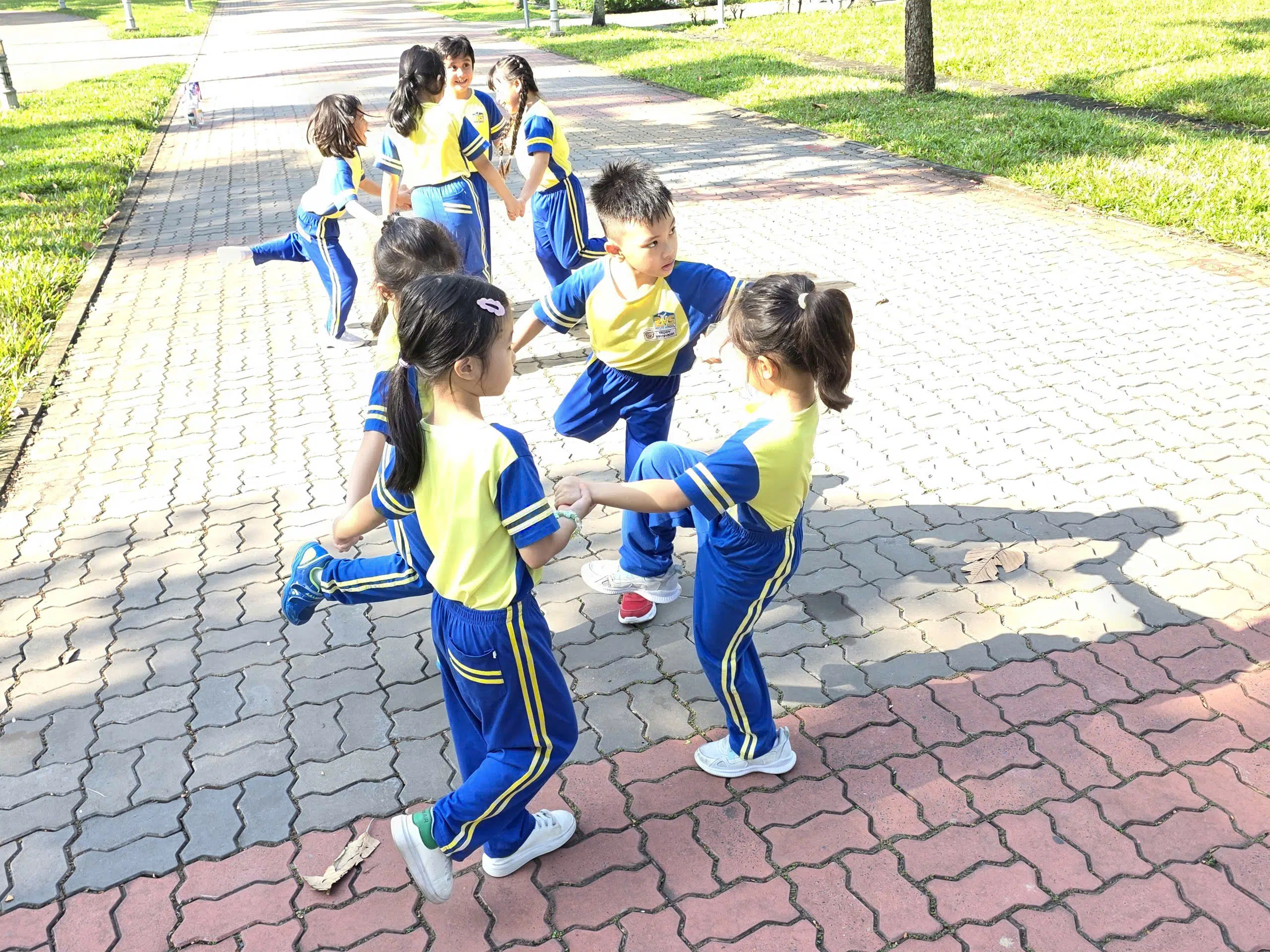 BỘ CHÌA KHÓA PHÁT TRIỂN NGÔN NGỮ GIAI ĐOẠN VÀNG CHO HỌC SINH LỚP 1