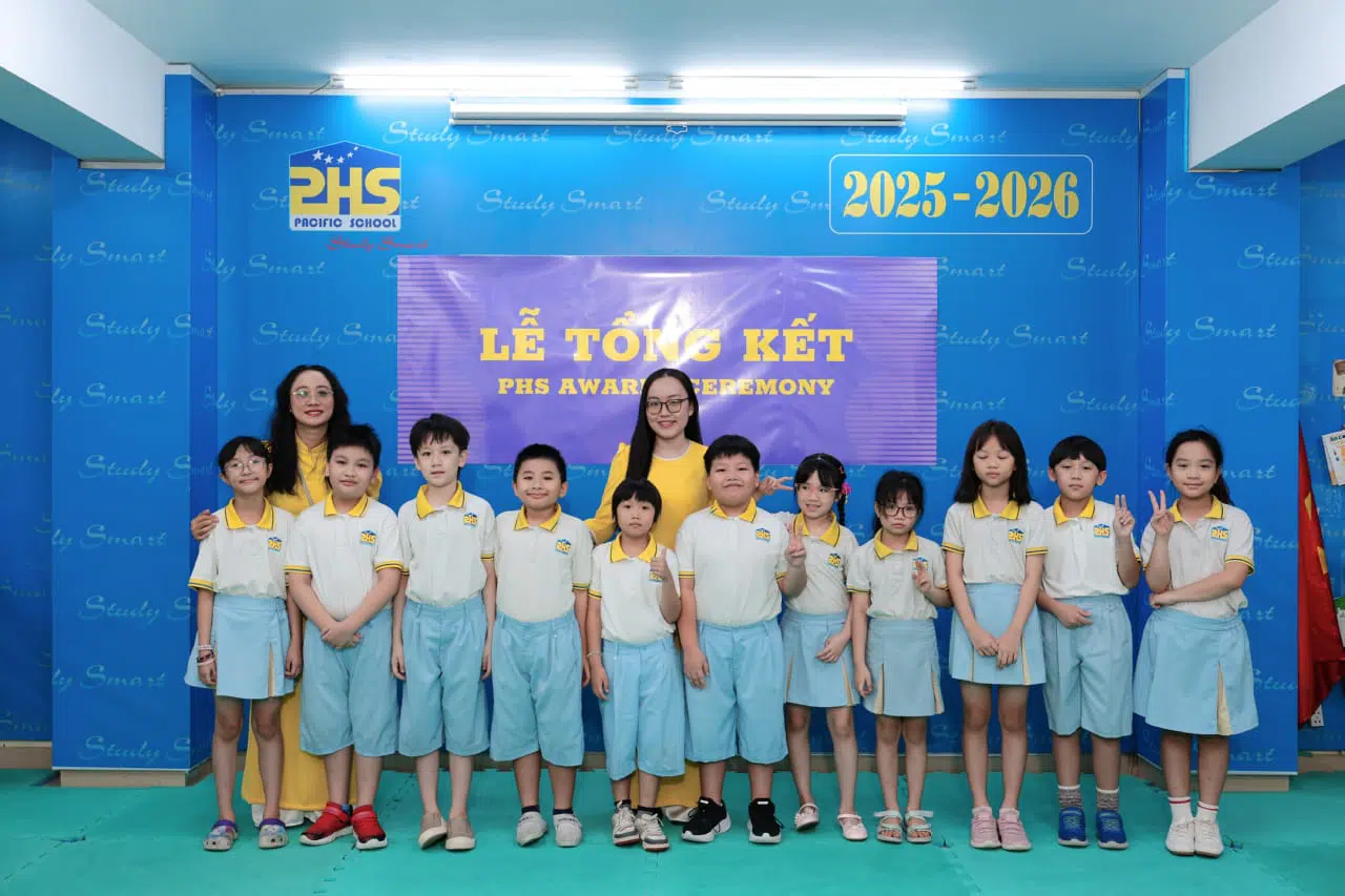 KHI NIỀM VUI NỞ HOA