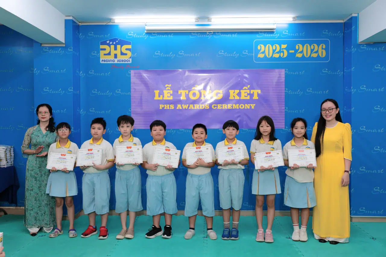 KHI NIỀM VUI NỞ HOA