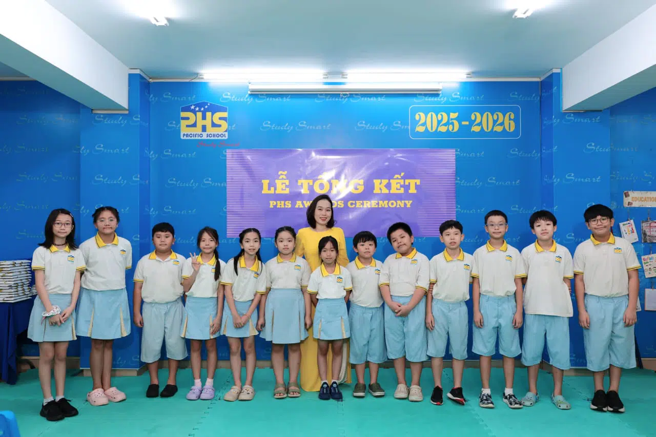 KHI NIỀM VUI NỞ HOA