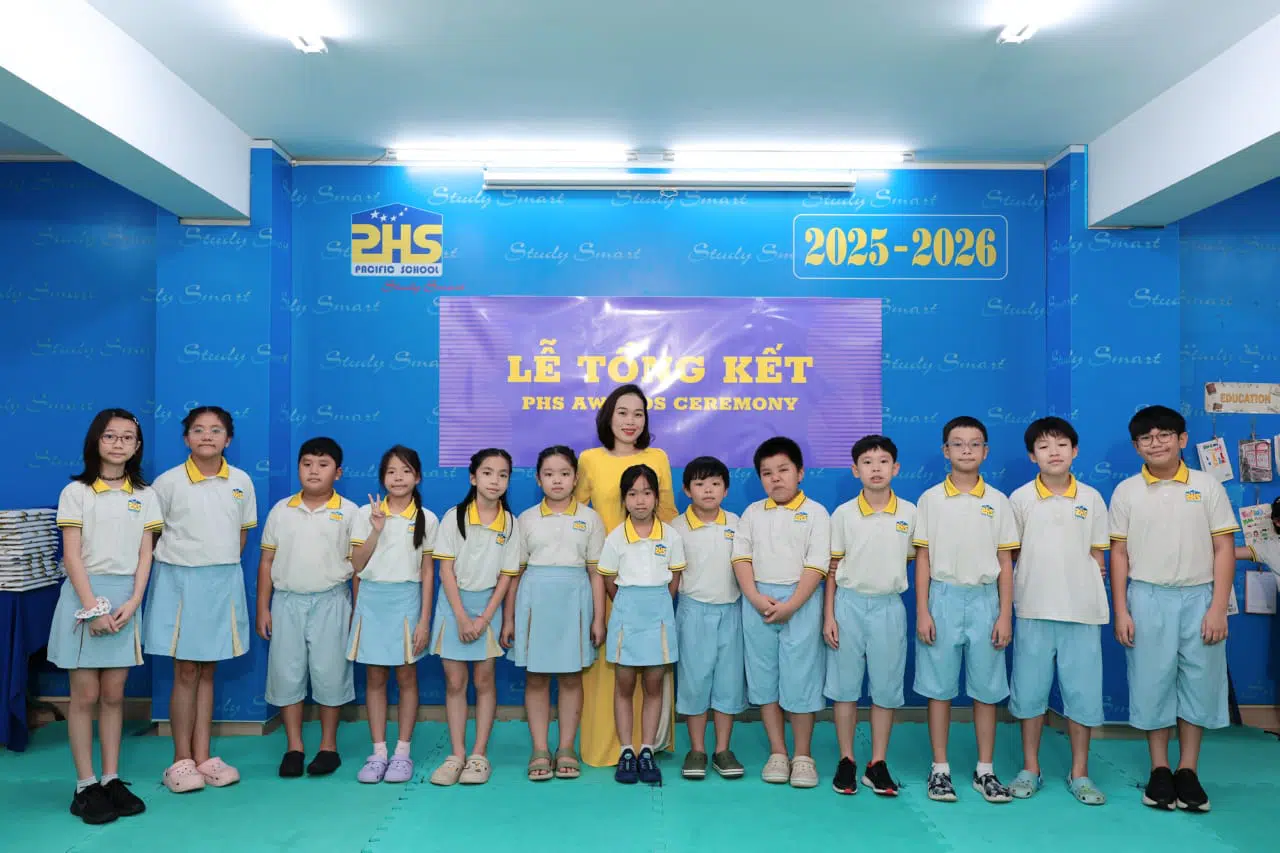 KHI NIỀM VUI NỞ HOA
