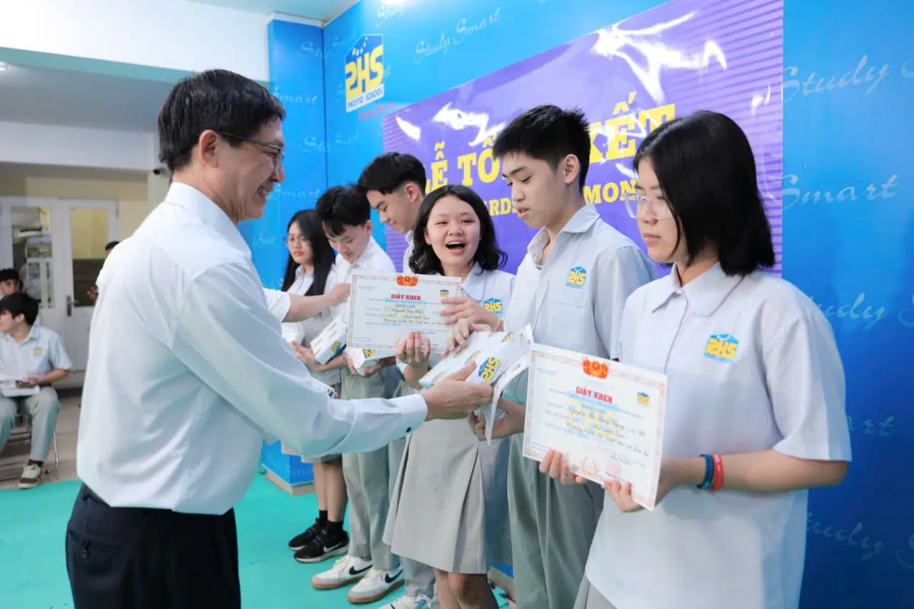 TỔNG KẾT THÔI MÀ… SAO KHỐI TRUNG HỌC PHS SLAY QUÁ VẬY