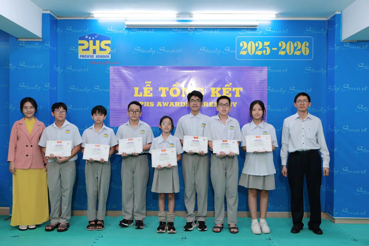 KHI NIỀM VUI NỞ HOA