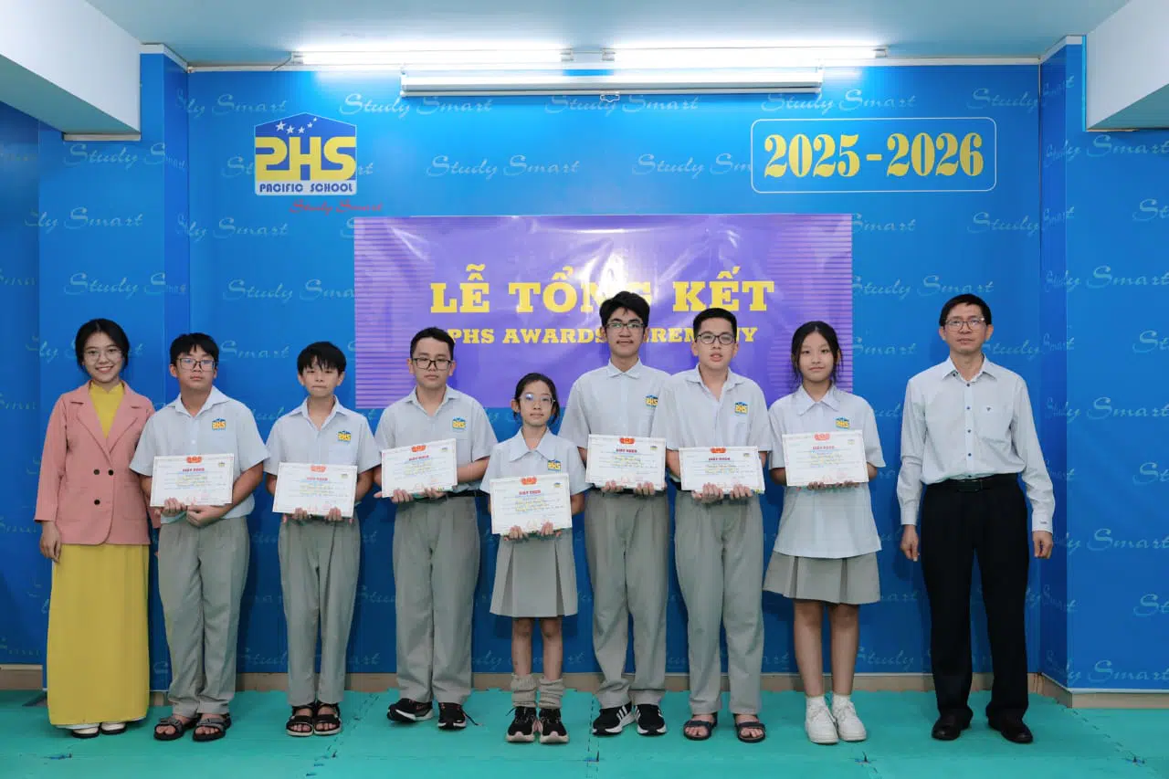 KHI NIỀM VUI NỞ HOA