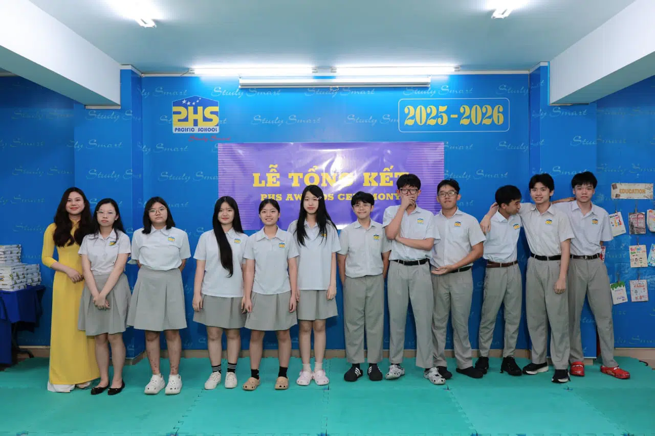 KHI NIỀM VUI NỞ HOA
