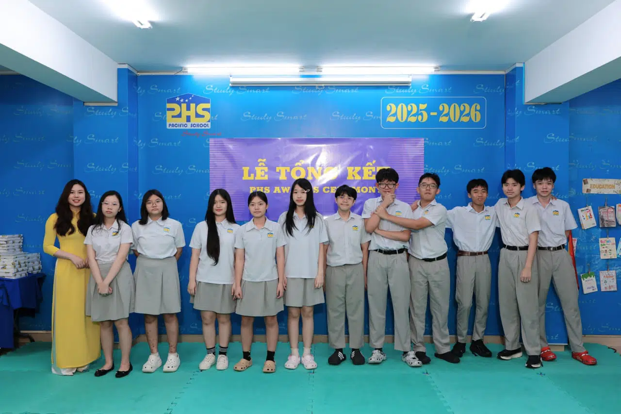 KHI NIỀM VUI NỞ HOA