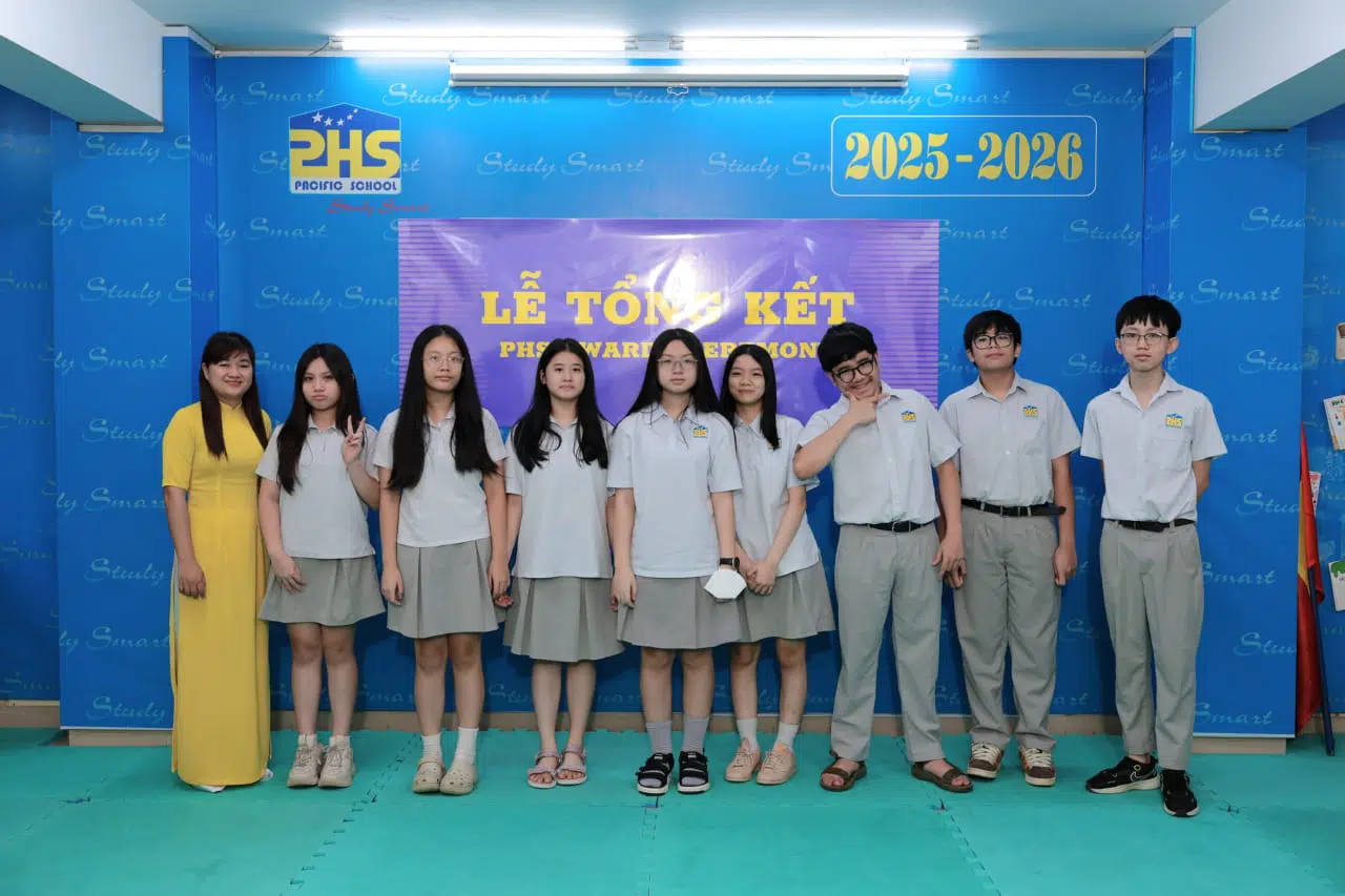 KHI NIỀM VUI NỞ HOA