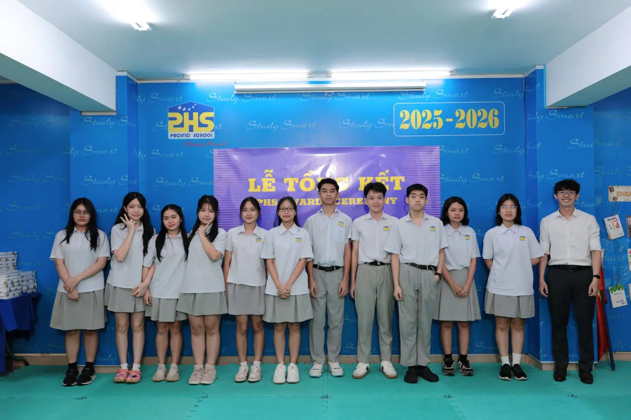 KHI NIỀM VUI NỞ HOA