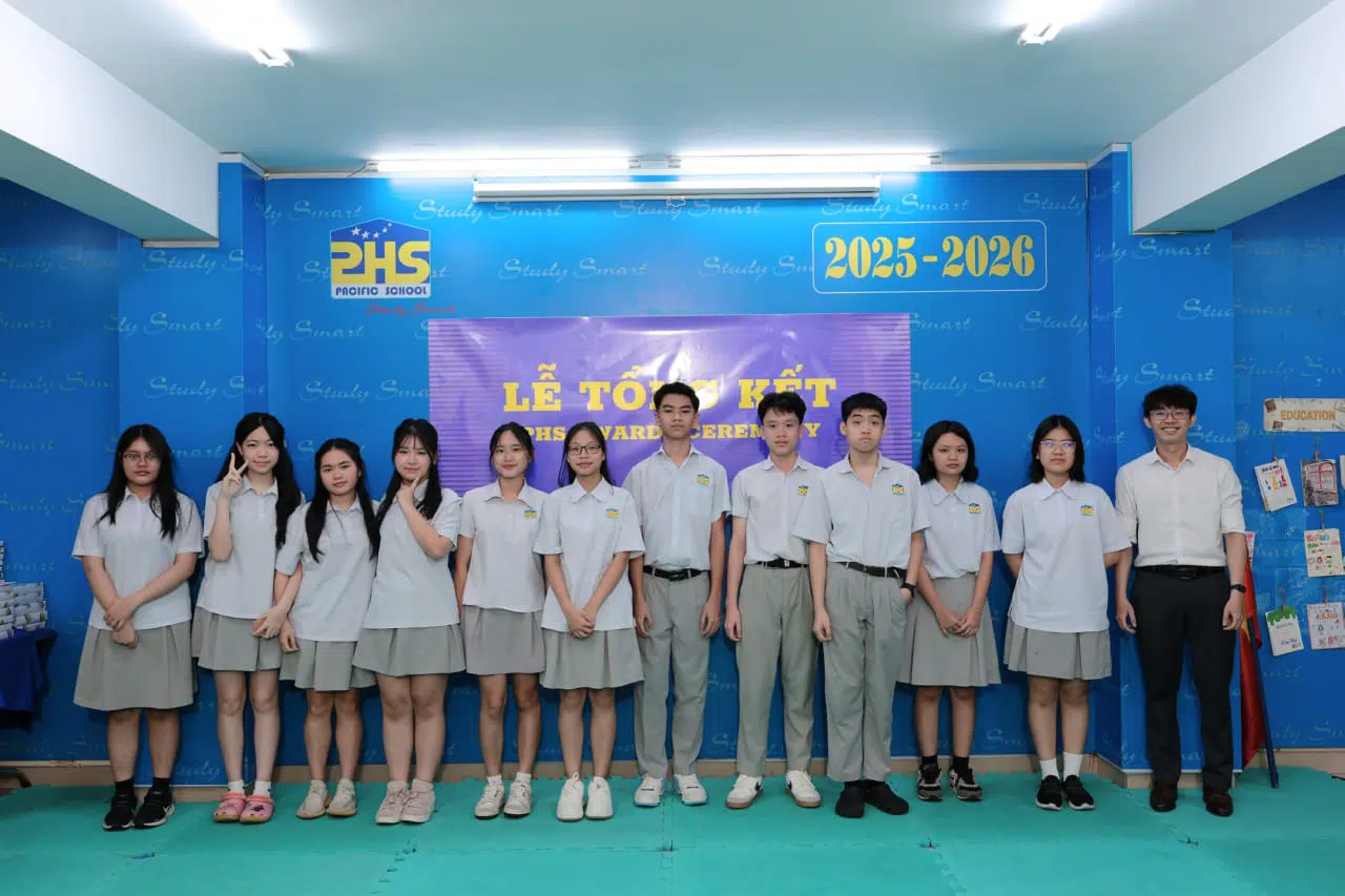 KHI NIỀM VUI NỞ HOA