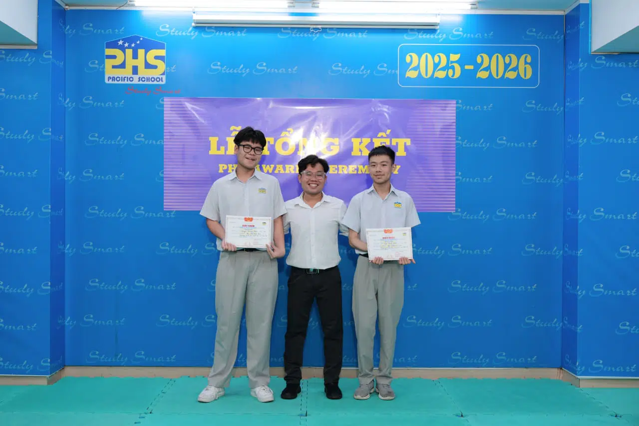 KHI NIỀM VUI NỞ HOA