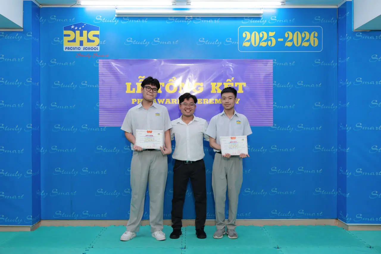 KHI NIỀM VUI NỞ HOA