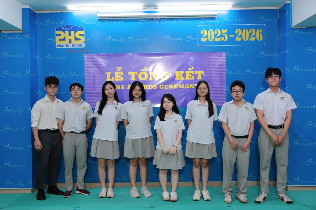 KHI NIỀM VUI NỞ HOA