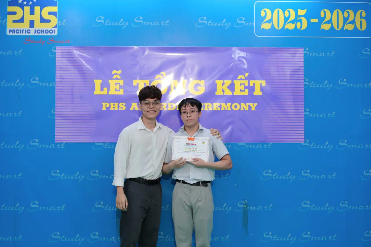 KHI NIỀM VUI NỞ HOA