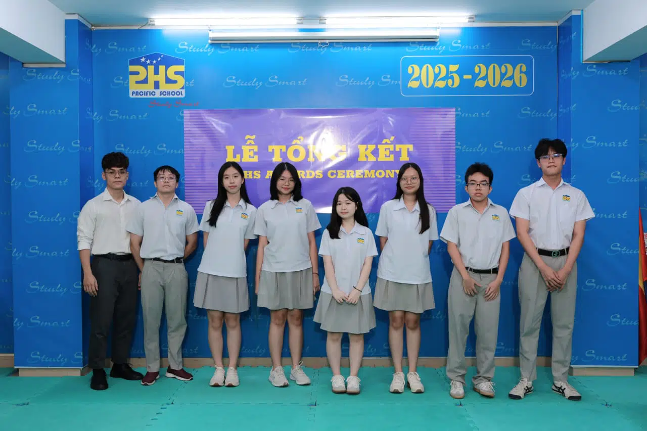 KHI NIỀM VUI NỞ HOA