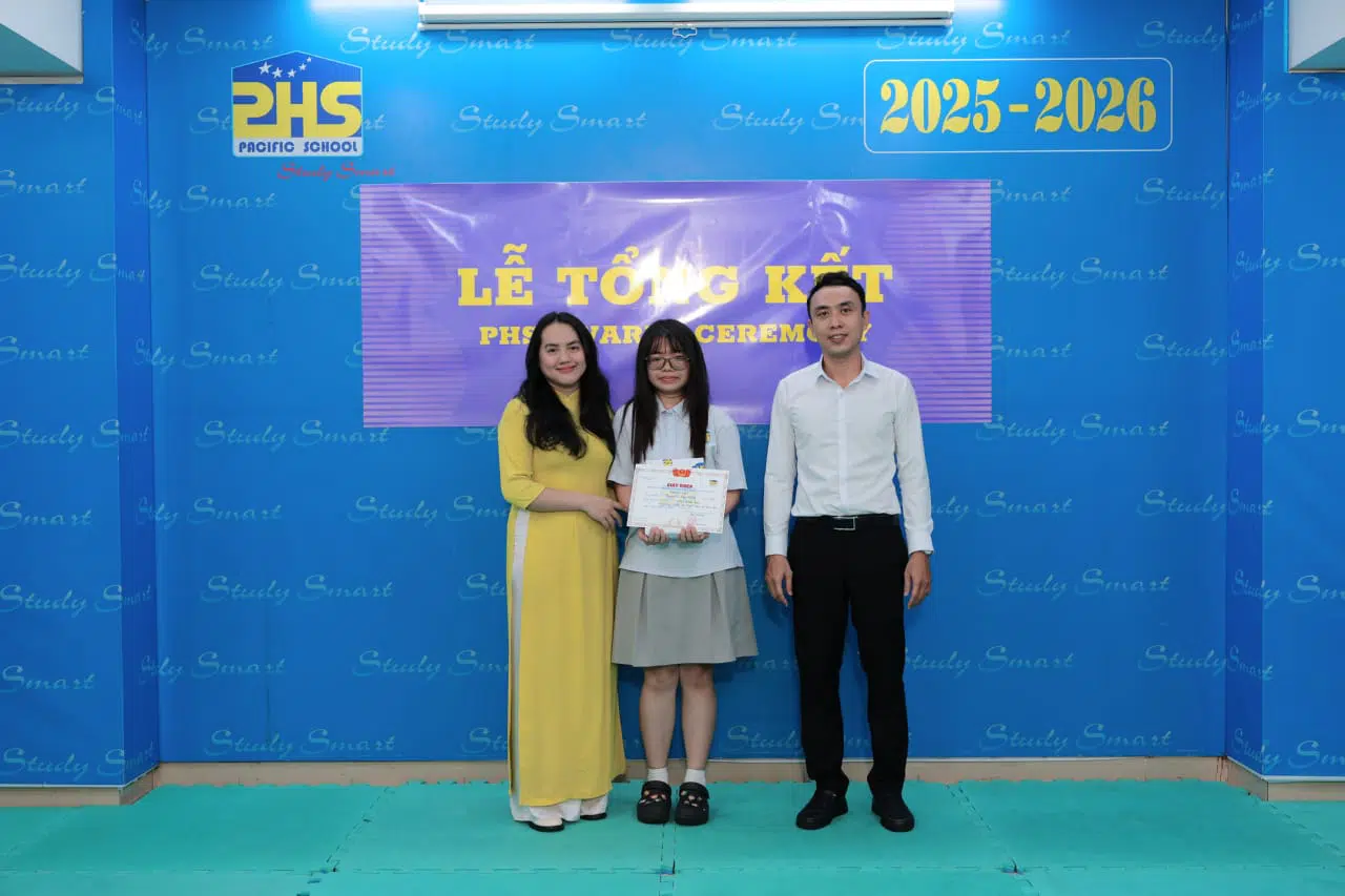 KHI NIỀM VUI NỞ HOA