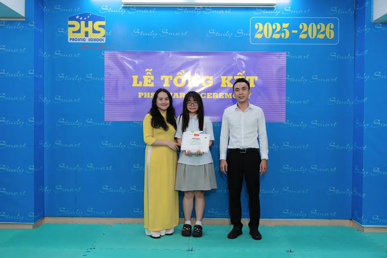 KHI NIỀM VUI NỞ HOA