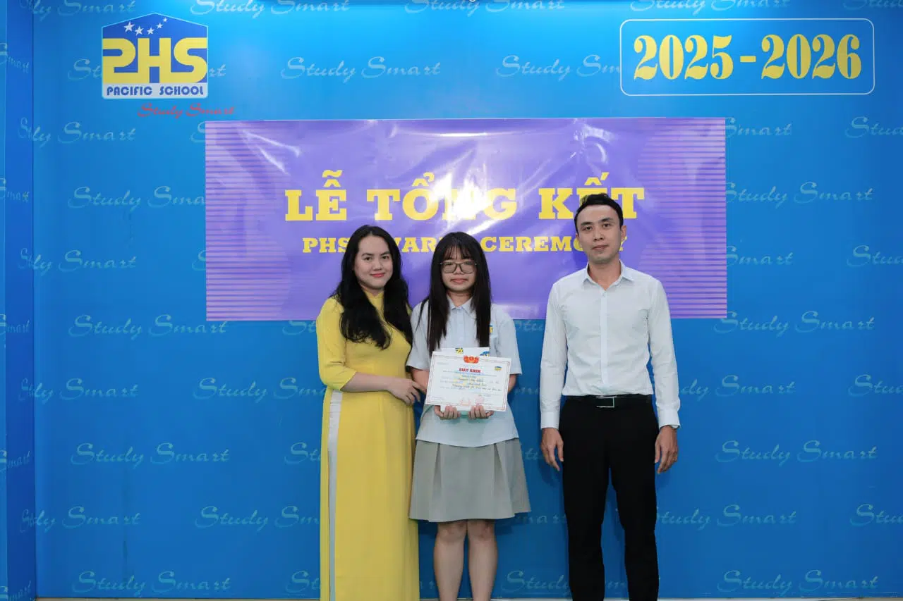 KHI NIỀM VUI NỞ HOA