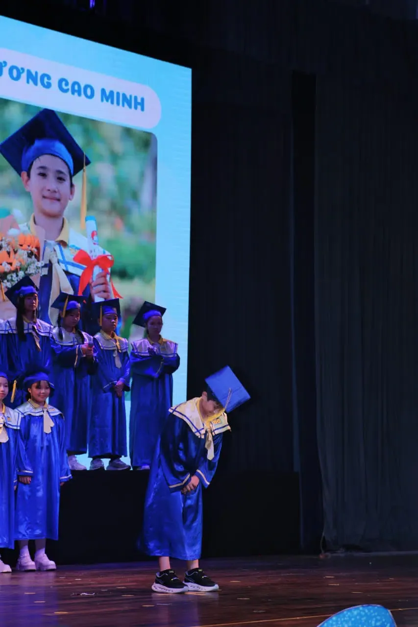 Lễ Tốt nghiệp Tiểu học