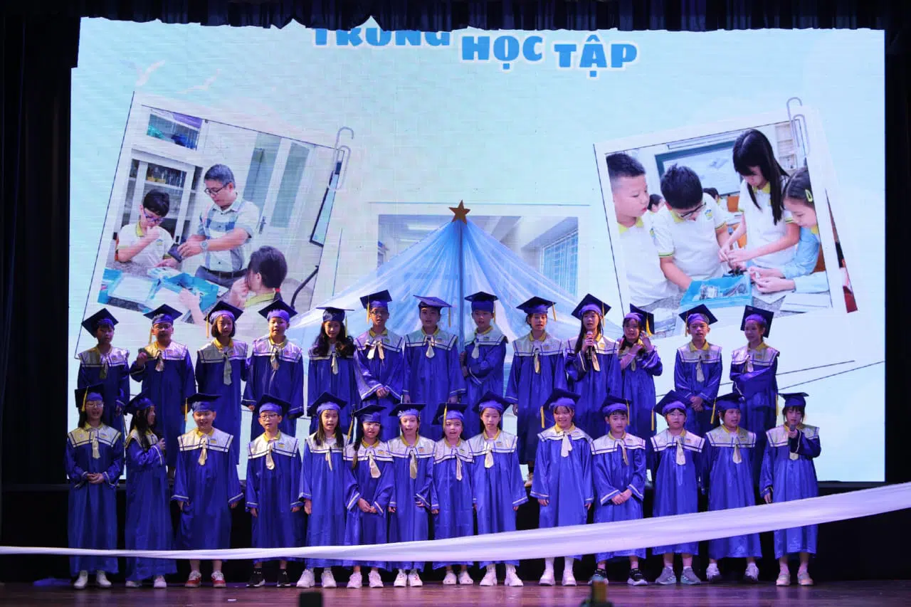 Lễ Tốt nghiệp Tiểu học