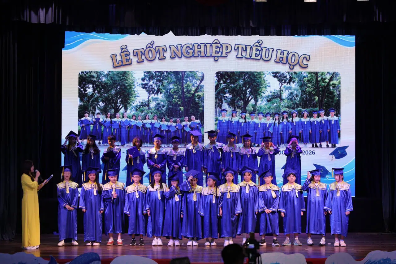 Lễ Tốt nghiệp Tiểu học
