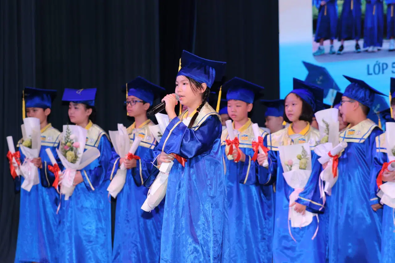 Lễ Tốt nghiệp Tiểu học
