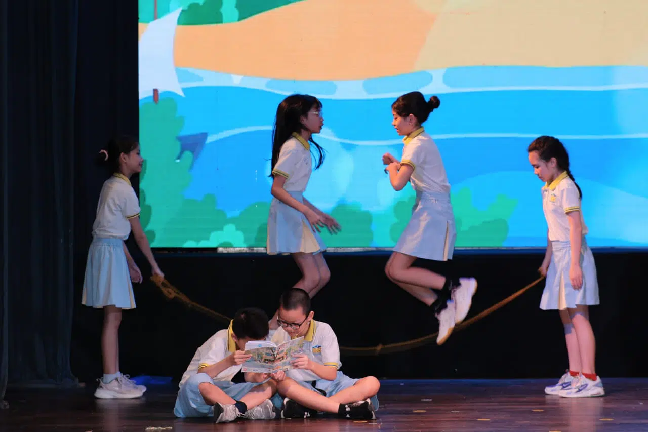 Lễ Tốt nghiệp Tiểu học