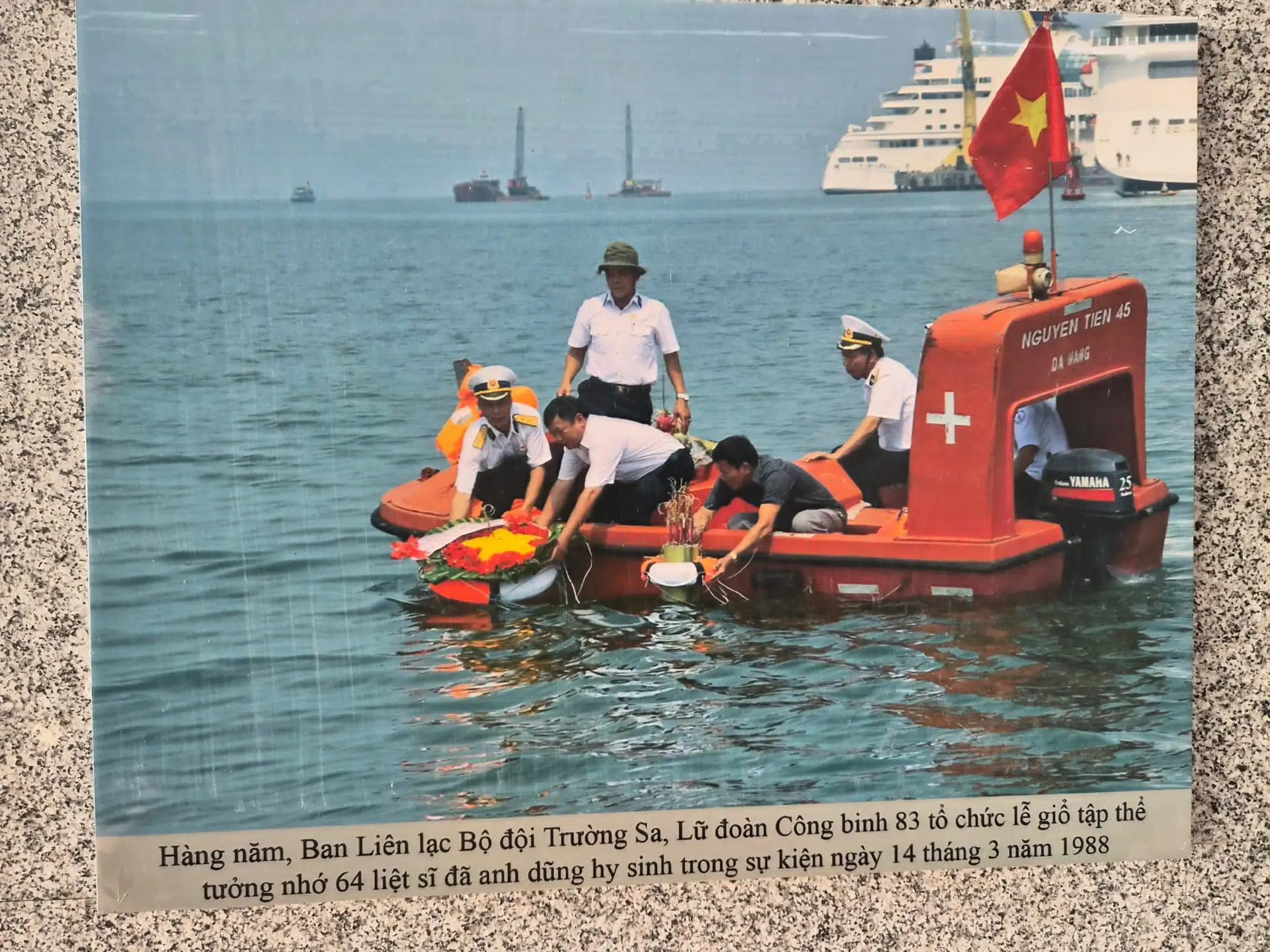 GẠC MA - LỊCH SỬ CHẠM TRÁI TIM