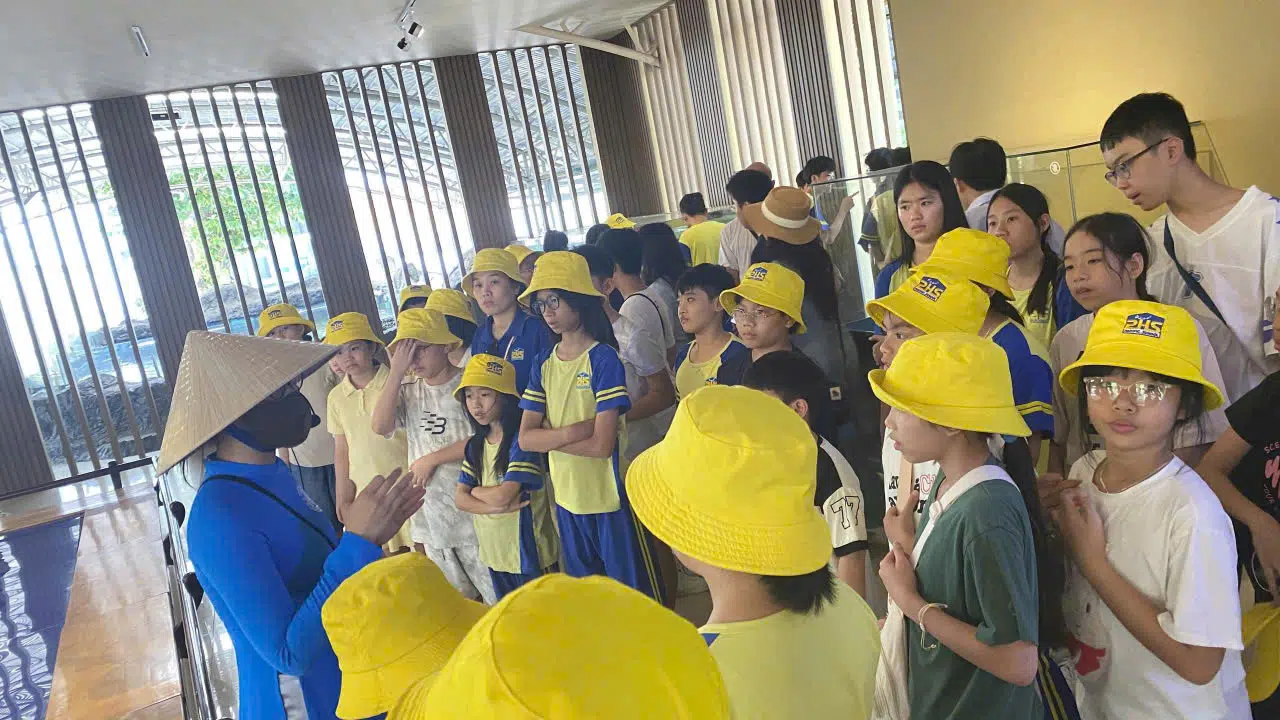 TOUCHING THE WONDERS OF THE OCEAN AT THE INSTITUTE OF OCEANOGRAPHY