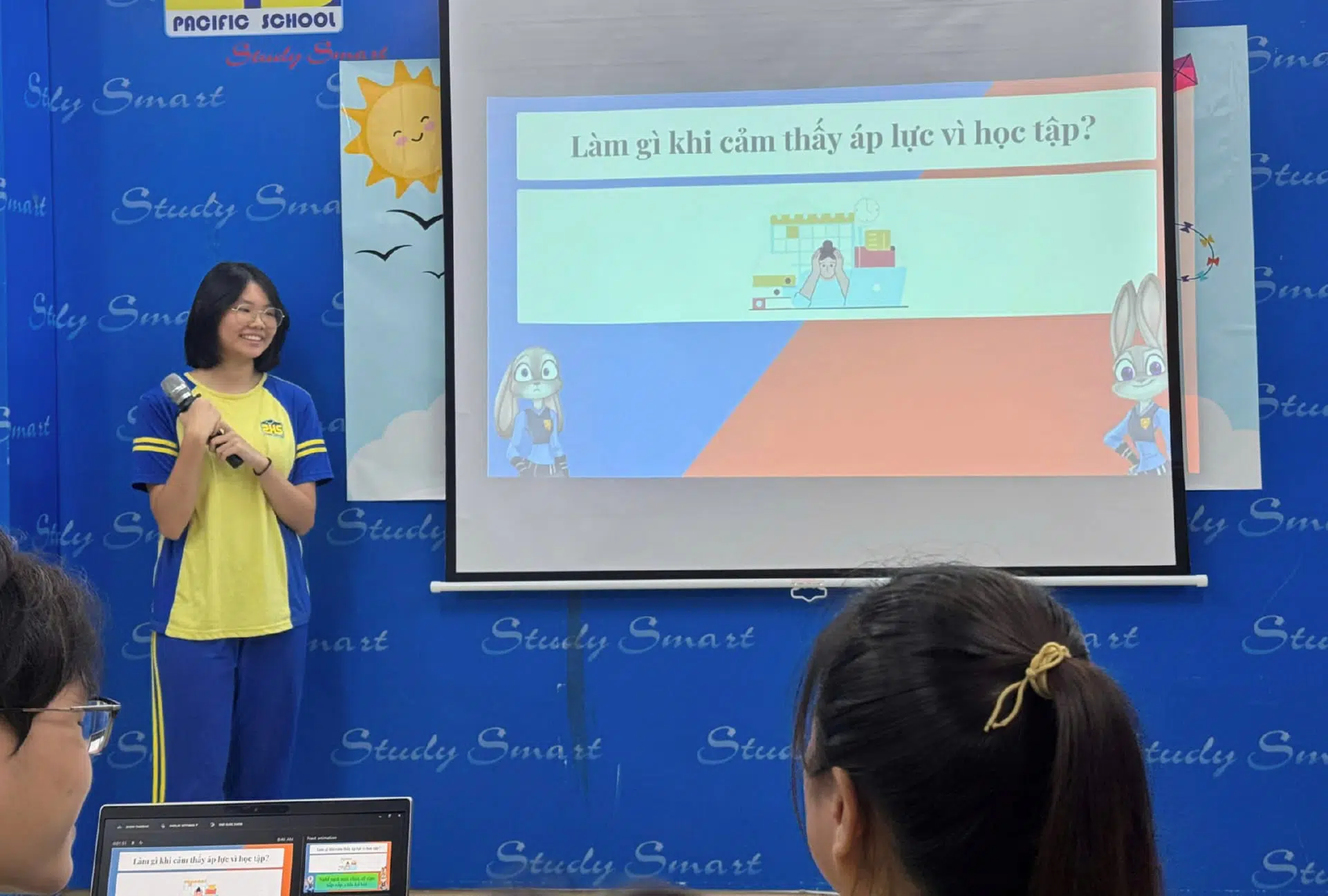 VUI VẺ & CHỦ ĐỘNG BỨT PHÁ!